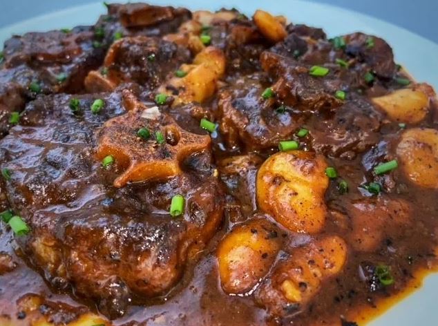 Oxtail Meal
